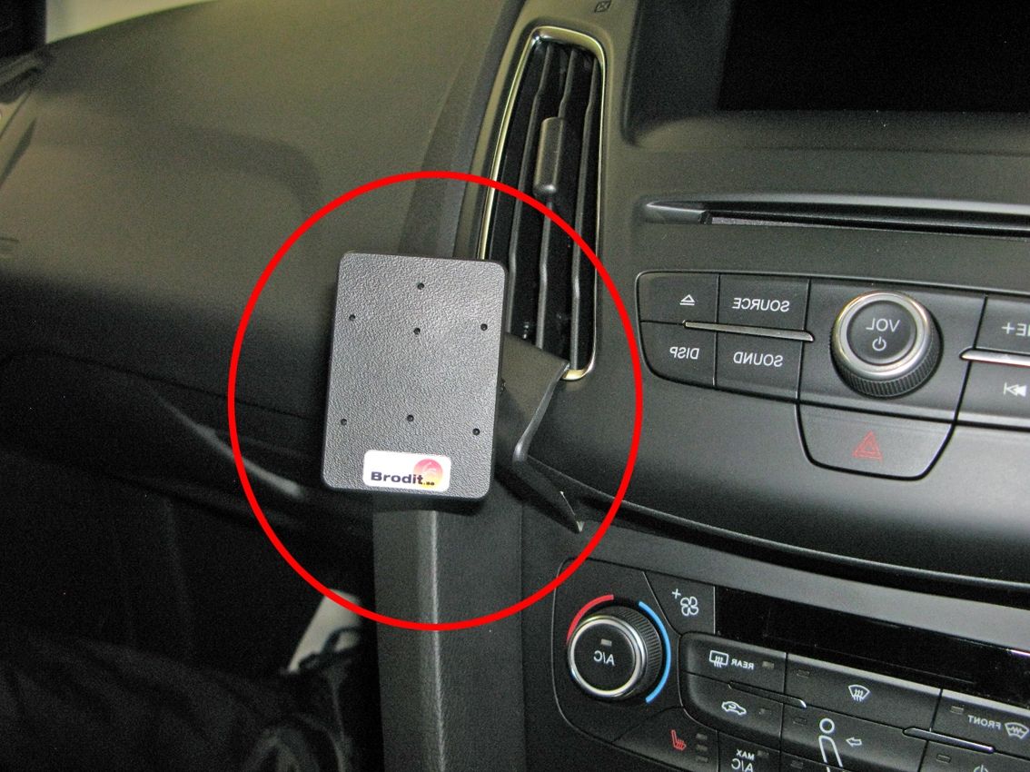 ProClip Ford Focus 15-18 Angled mount RHD